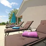 Stari Punat Villa *