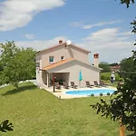 Stari Punat Villa *