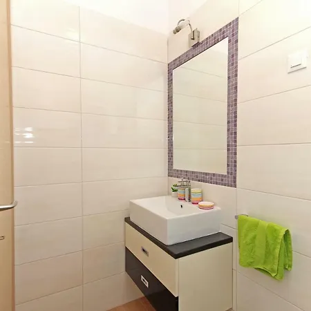 Stari Punat Villa *