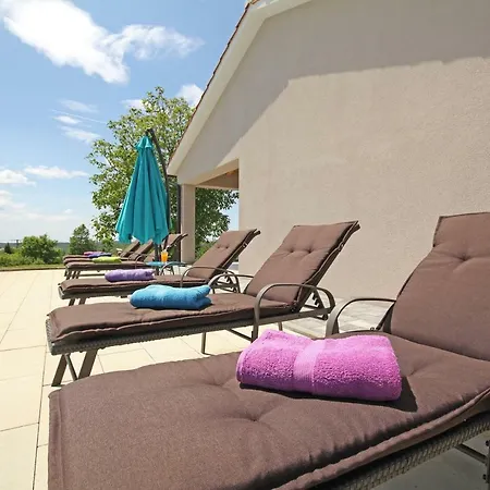 Stari Punat Villa *
